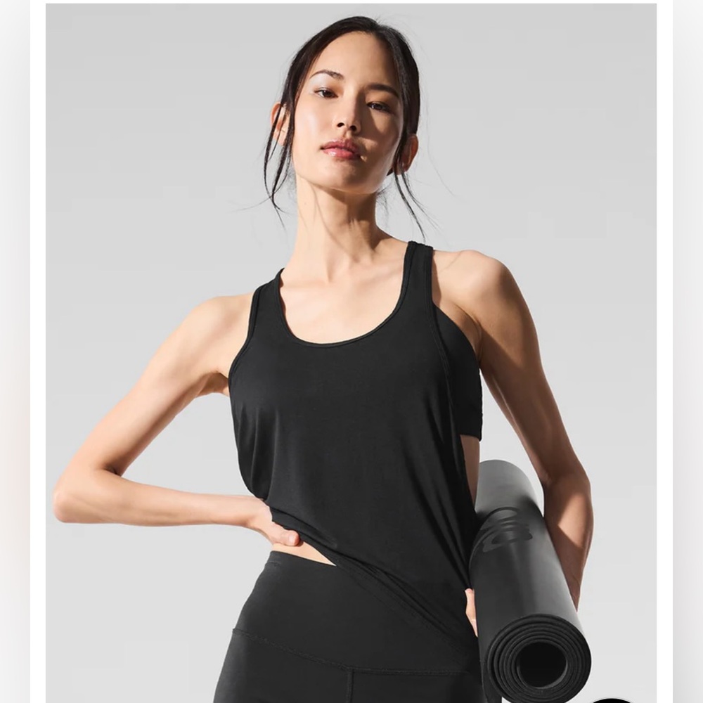 Alo Yoga Black All Day Tank. Size Medium. 86% Nylon, 14% Lycra.